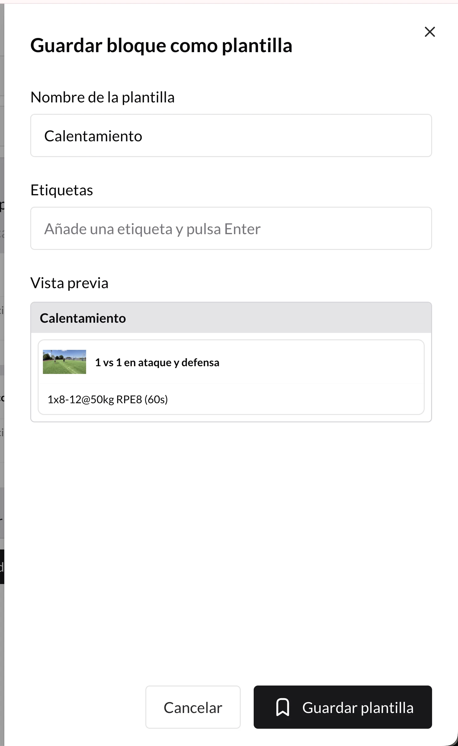 Panel lateral «Guardar bloque como plantilla» con nombre, etiquetas y vista previa